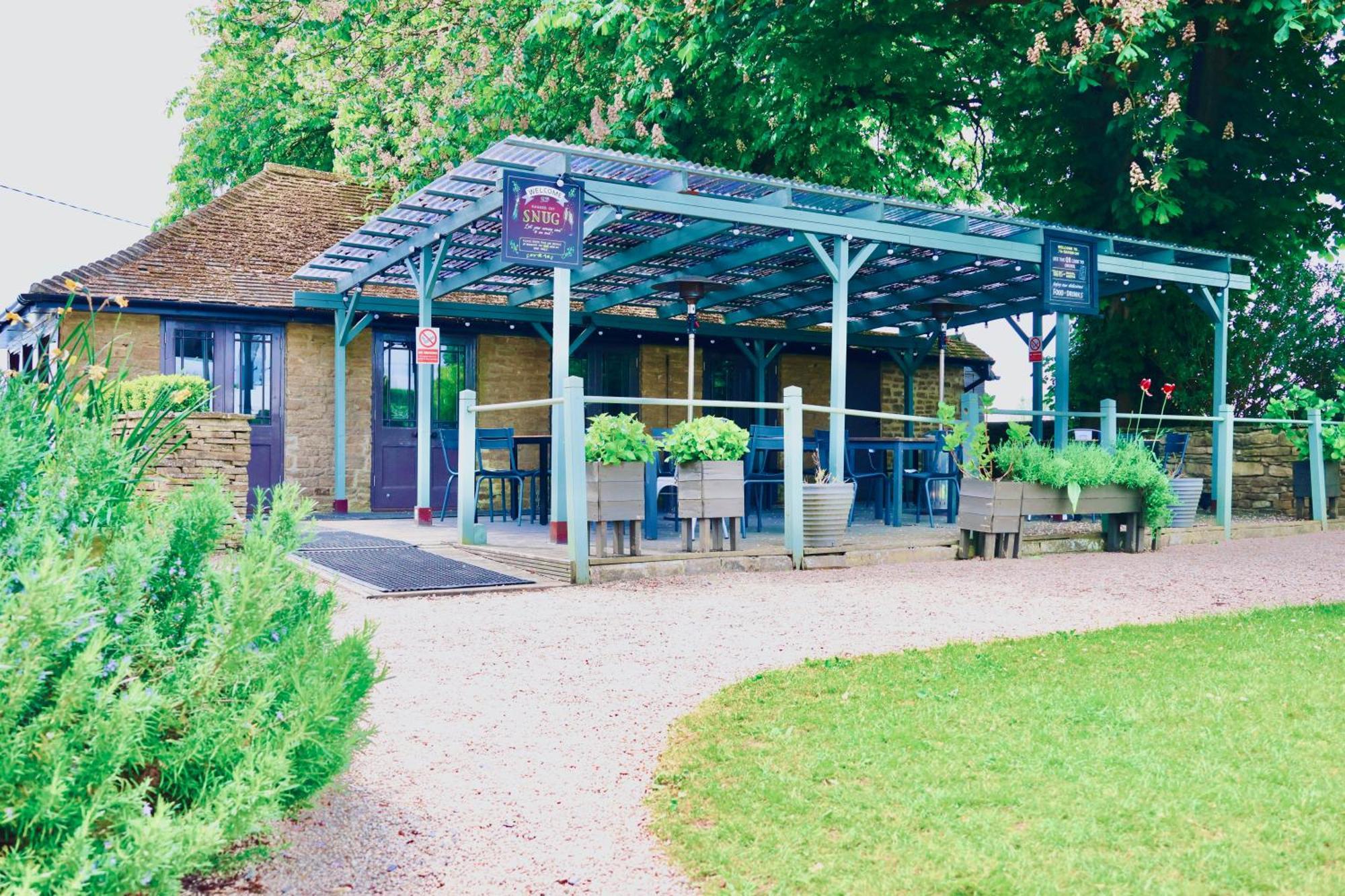 Hotel The Ragged Cot Minchinhampton Exterior foto